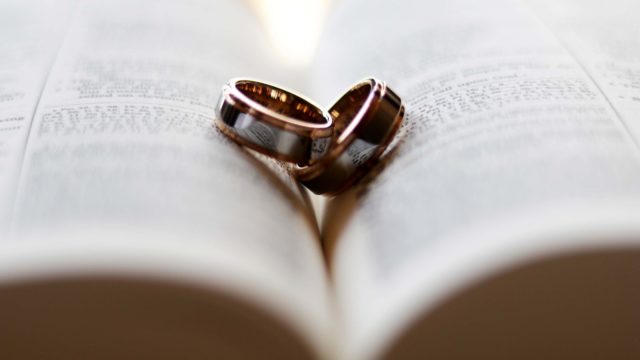 保育士だからこそ結婚相手を選ぶ時に考えたほうがいいこと 結婚は転職のチャンスにもなる 保育の仕事は転職でhappyになる